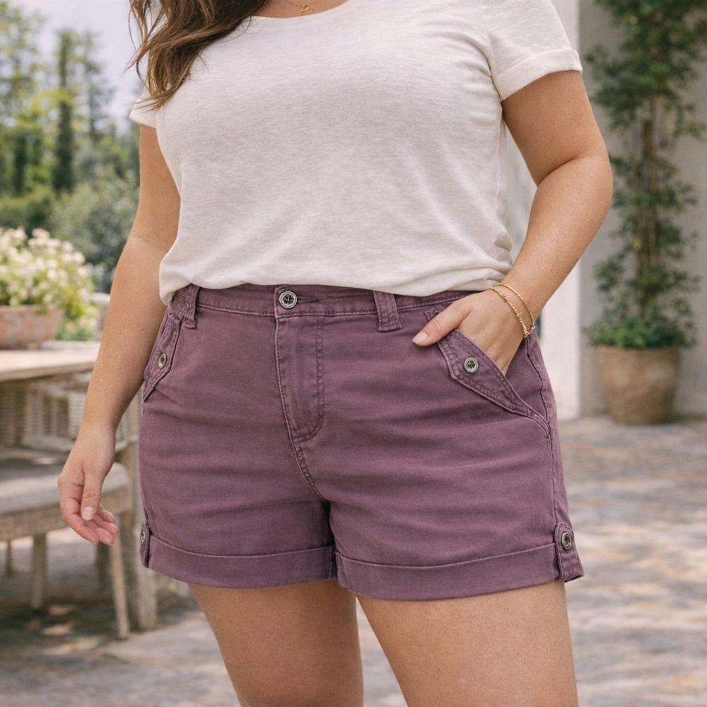 Torrid Utility Chino Shorts Plum Purple Roll Tab Women's Size 18 Casual Summer